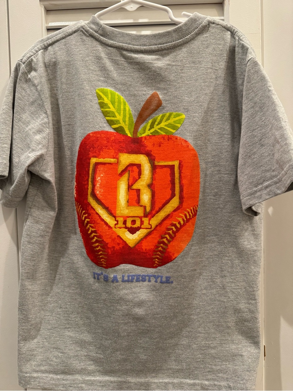 BL101 tee, back to school collection